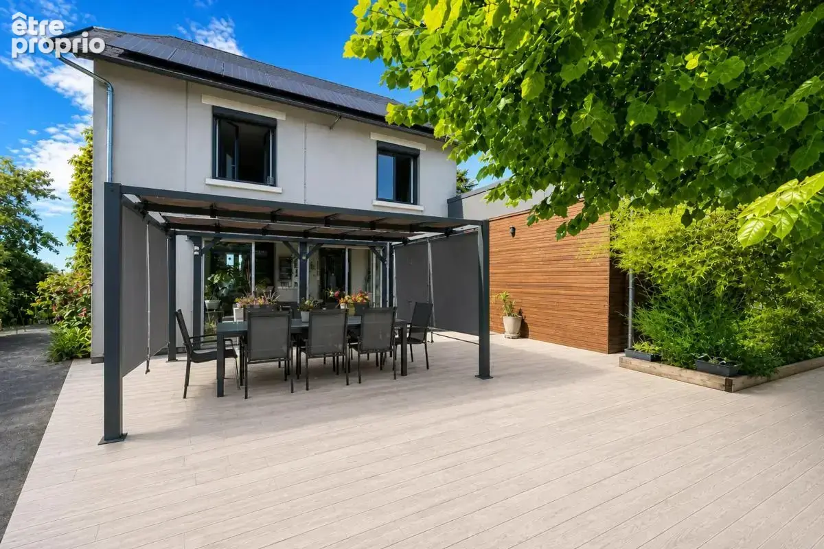 Maison de 6 pièces de 243 m² à Lubersac - photo 7