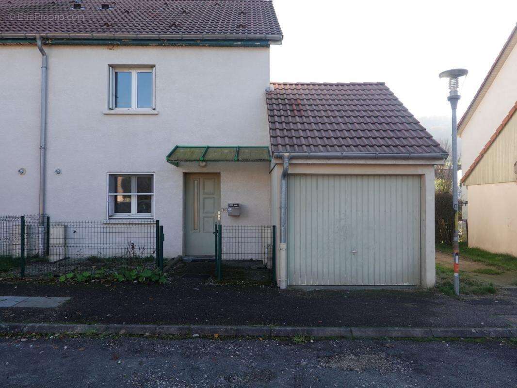 Appartement à ECHENANS-SOUS-MONT-VAUDOIS