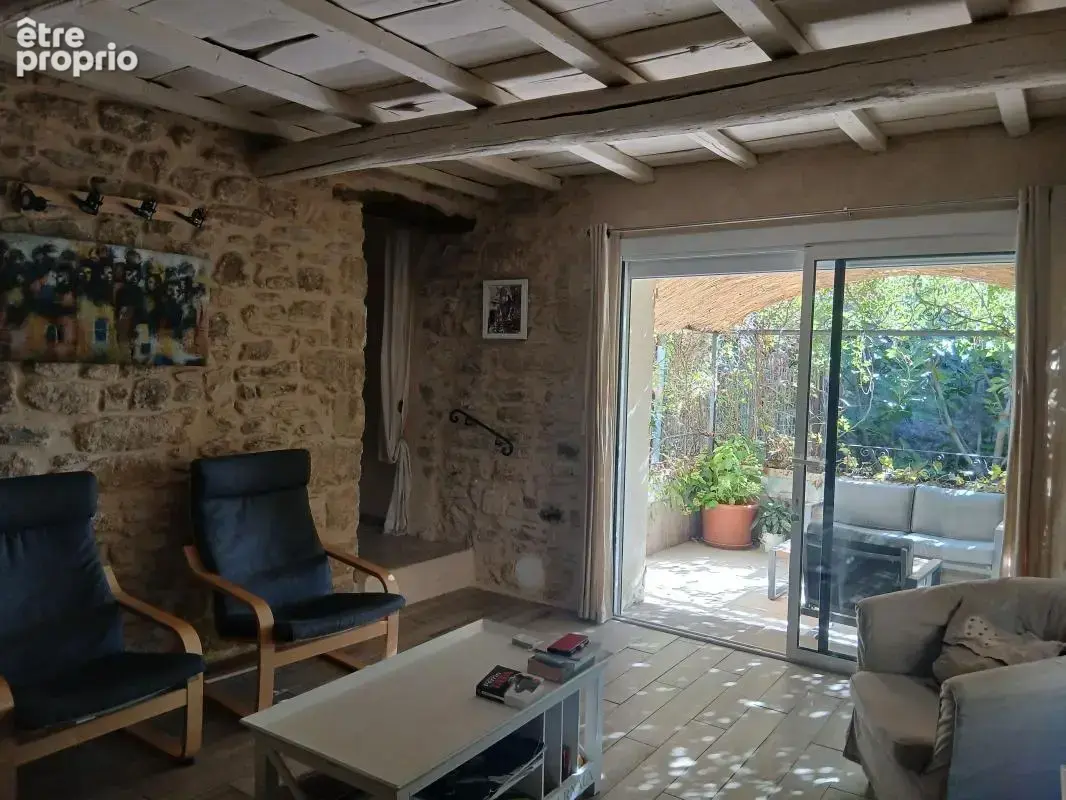 Maison de village entièrement rénovée de 185 m2 avec patio terrasse et cour intérieure - photo 4