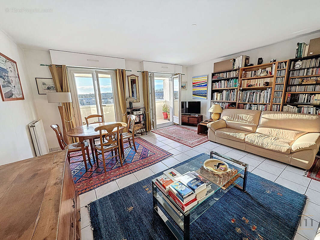 Appartement à MONTIGNY-LE-BRETONNEUX