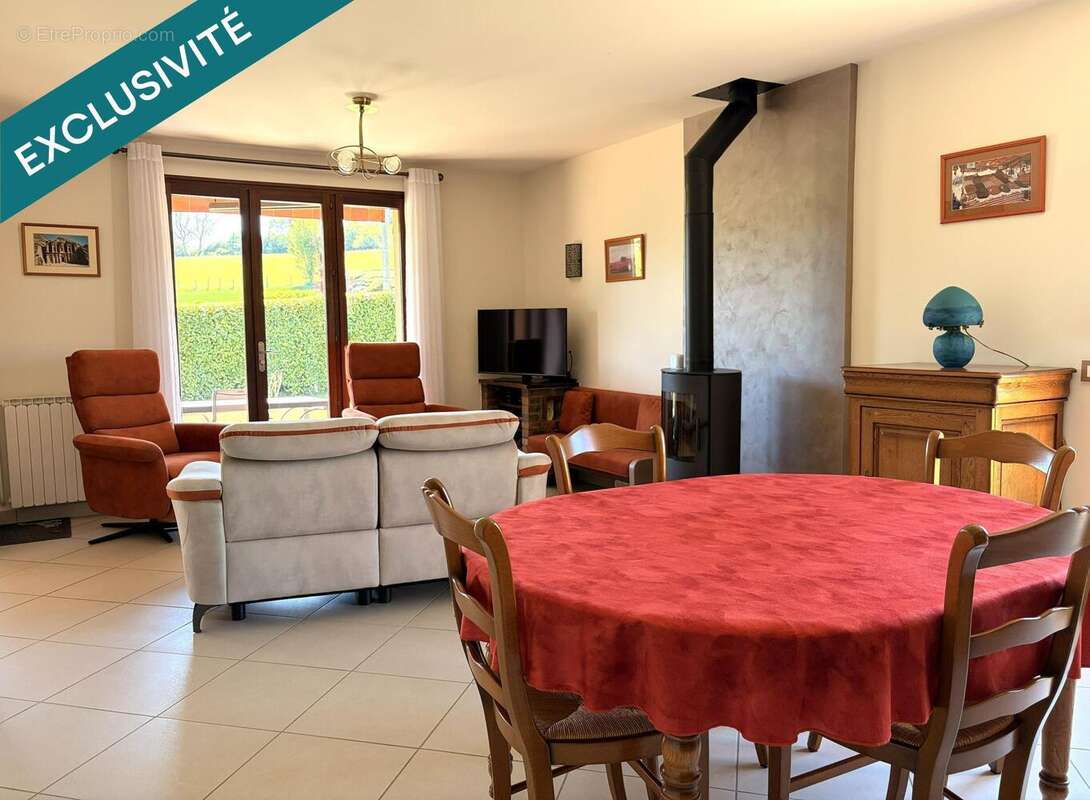 Photo 4 - Maison à SAINT-VICTOR-DE-CESSIEU