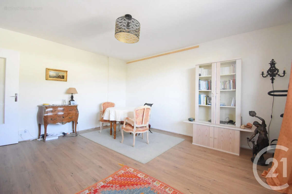 Appartement à VICHY