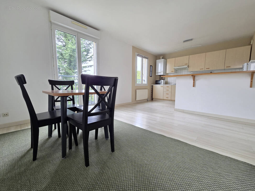 Appartement à MARLY-LA-VILLE