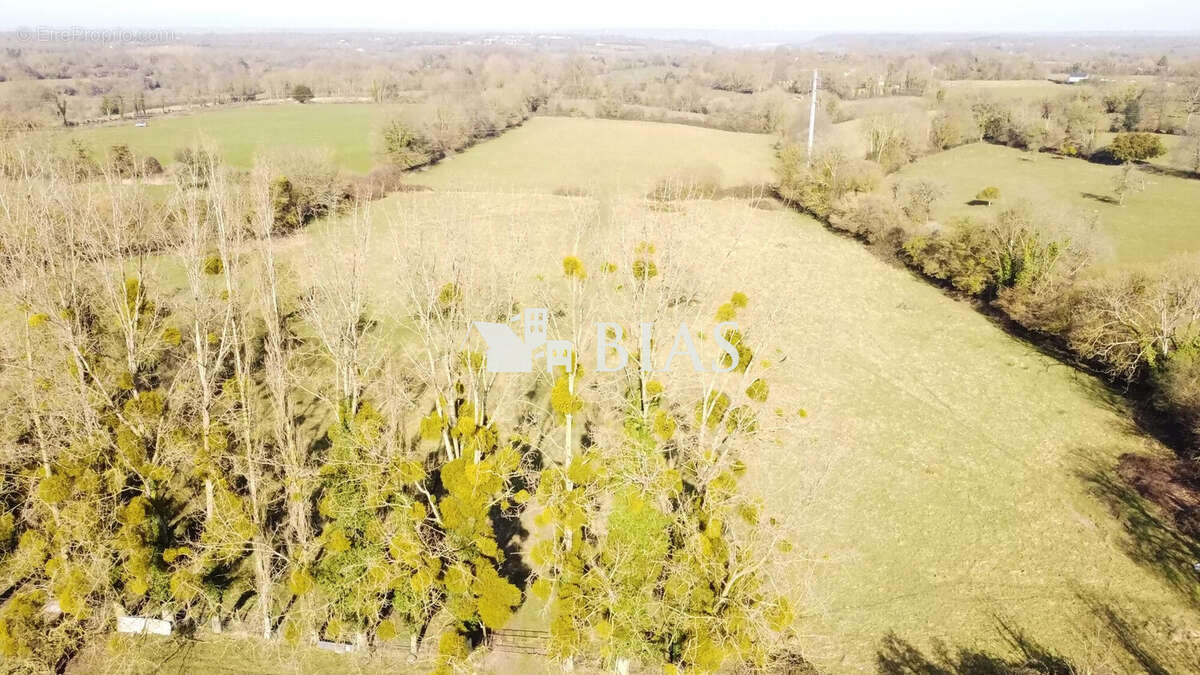 Maison à PONT-L'EVEQUE