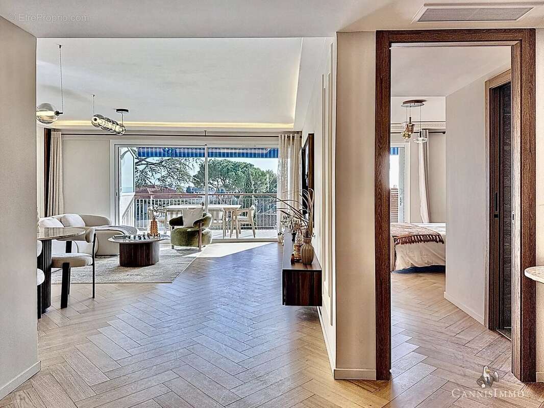 Appartement à CANNES