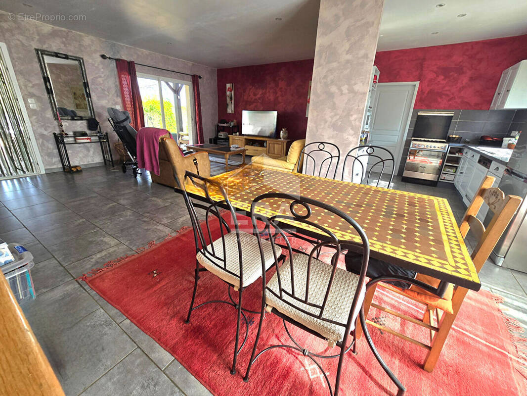 Maison 115m² à montpon-ménestérol - photo 4