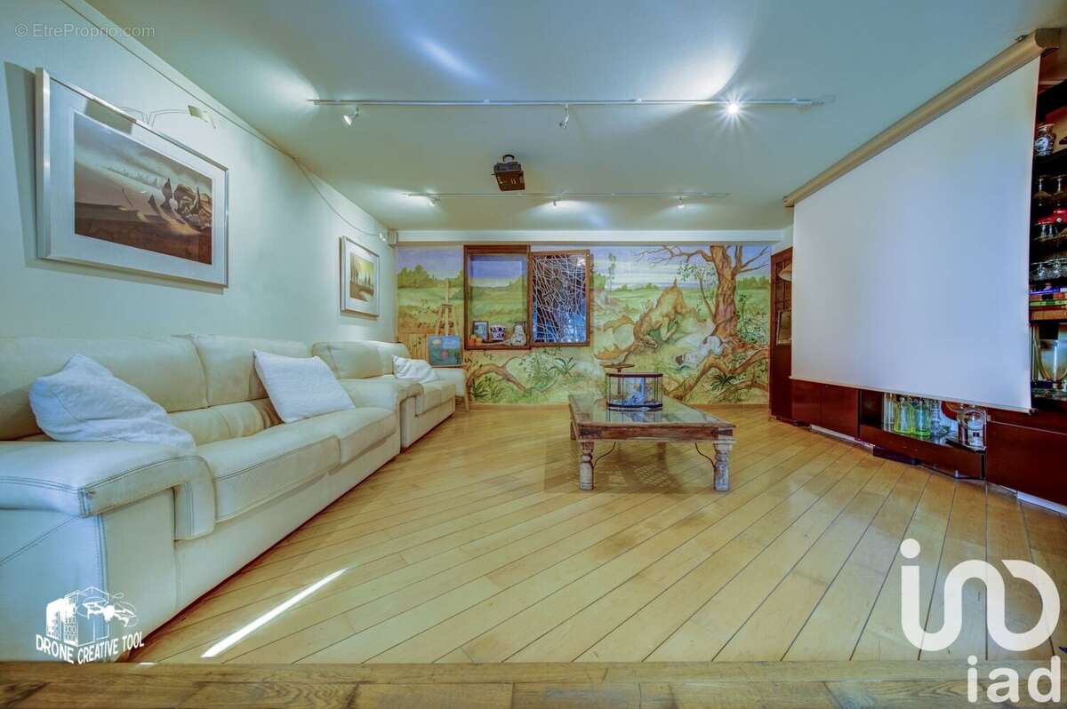 Photo 8 - Maison à JUSSY