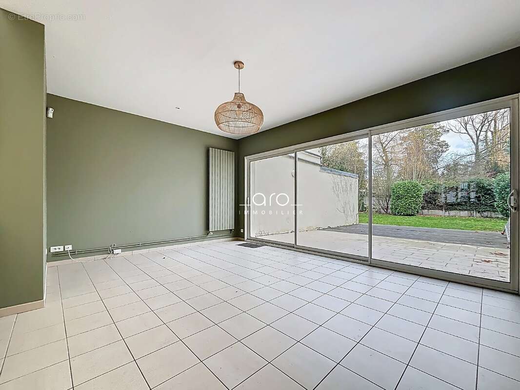 Maison à MARCQ-EN-BAROEUL