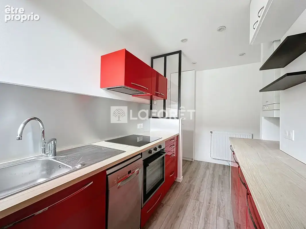 Charmant appartement rénové en plein coeur de Saint Germain en Laye - photo 3