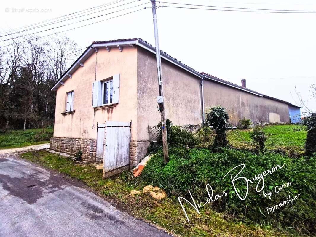 Maison à LE FOUILLOUX