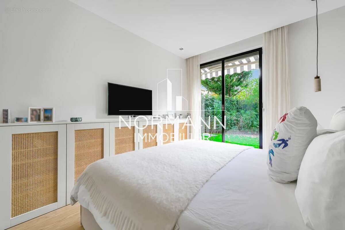 Neuilly sur seine - rond point saint james - jardin privatif - photo 11