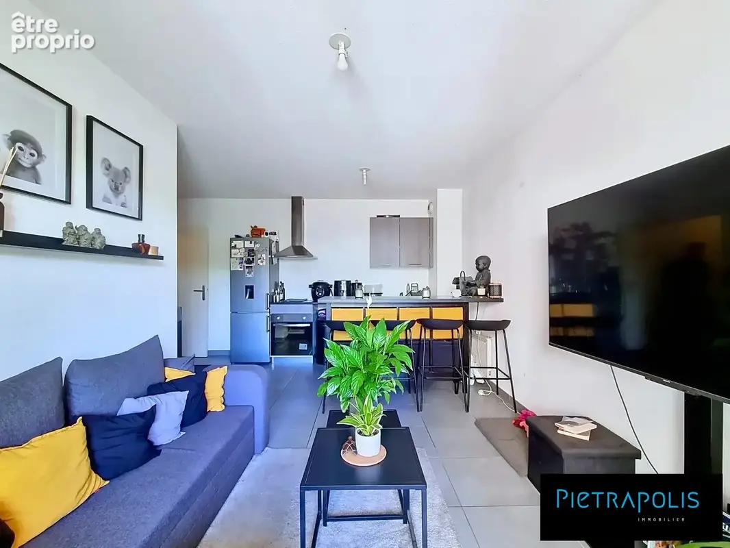 Appartement 45 m² à Marseille-5e  - photo 4