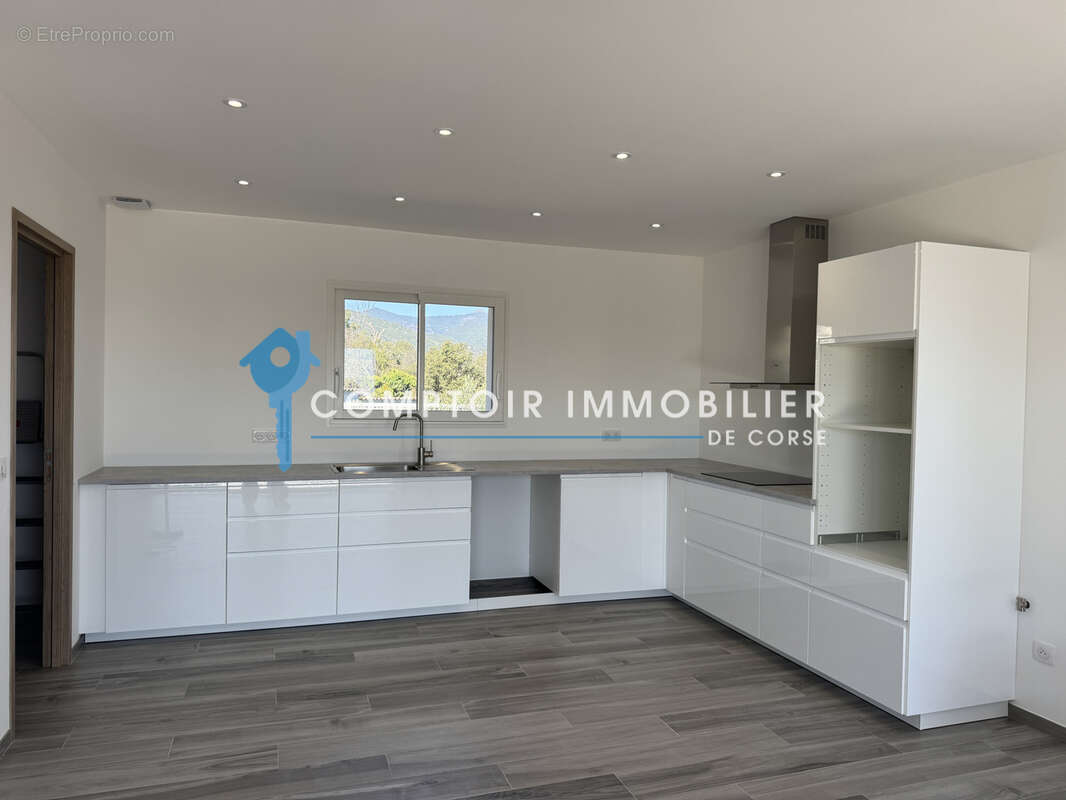 Villa T4  secteur Prunelli di Fiumorbu - photo 5