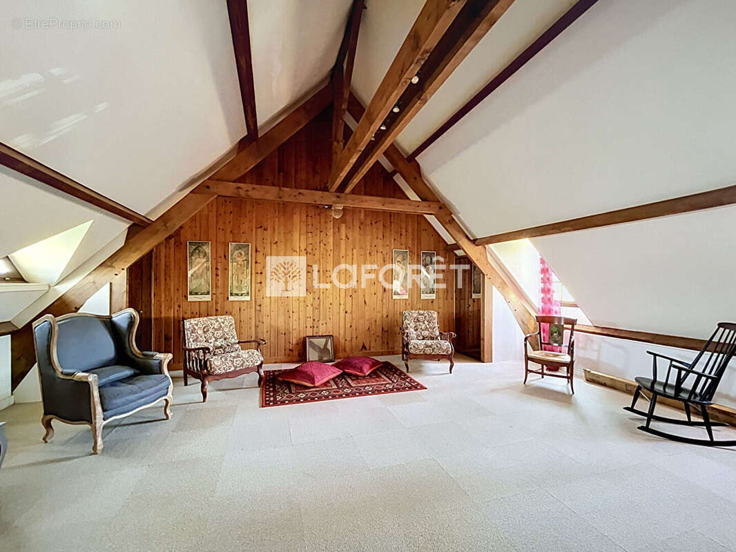 Maison Saint Michel Sur Orge 6 pièce(s) 137 m2 - photo 12