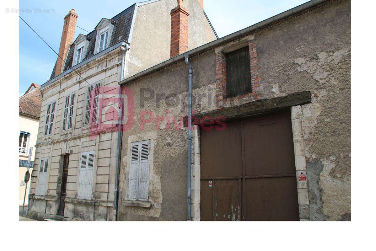 Appartement à COSNE-COURS-SUR-LOIRE