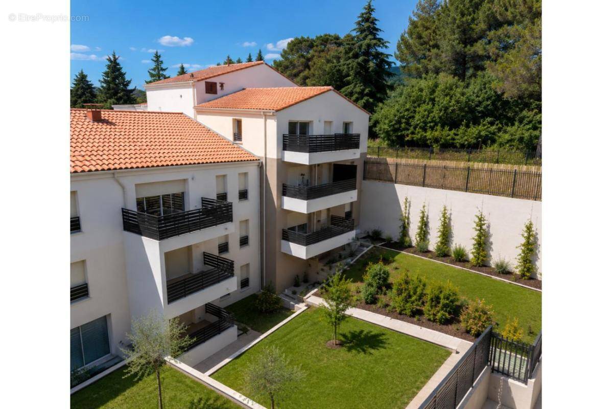Appartement à NIMES