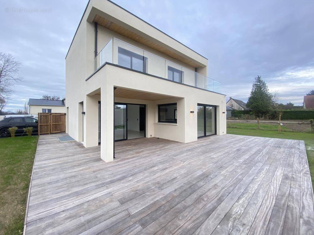 Maison à TROUVILLE-SUR-MER