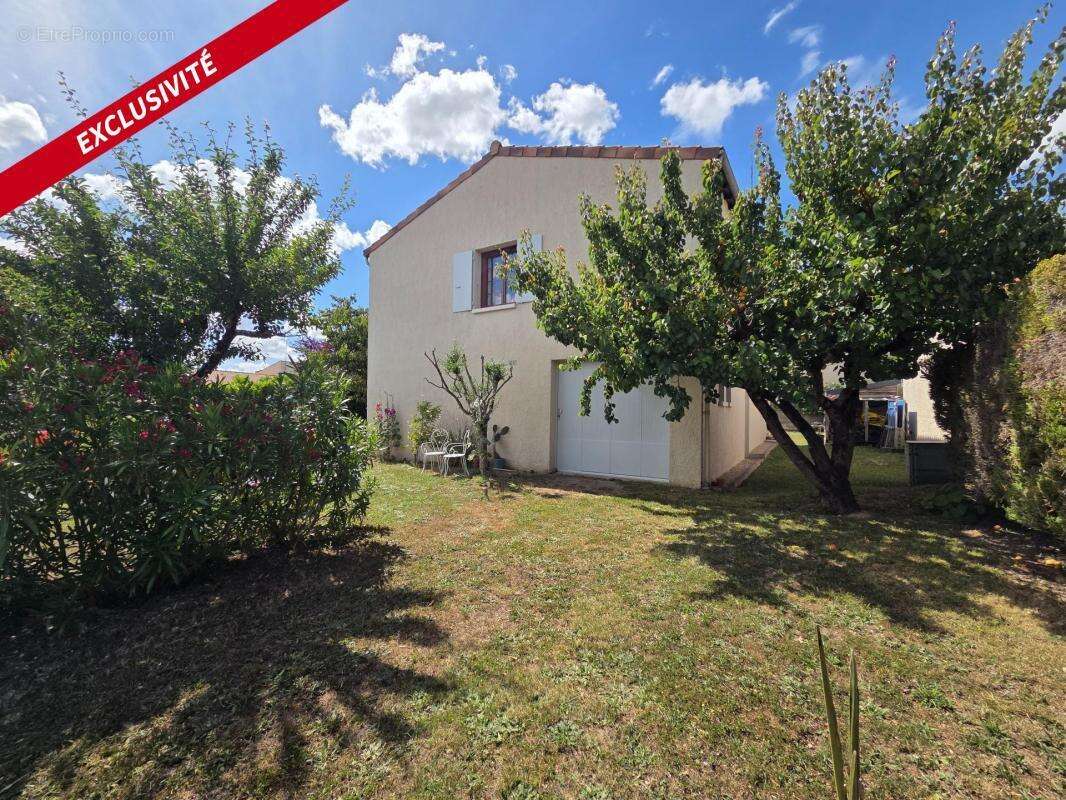 Maison 4 chambres avec garage et piscine – Saint-Jean-d'Angély - photo 20