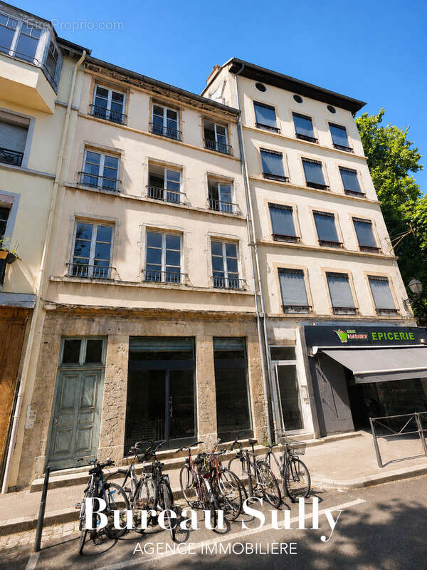 Appartement à LYON-9E