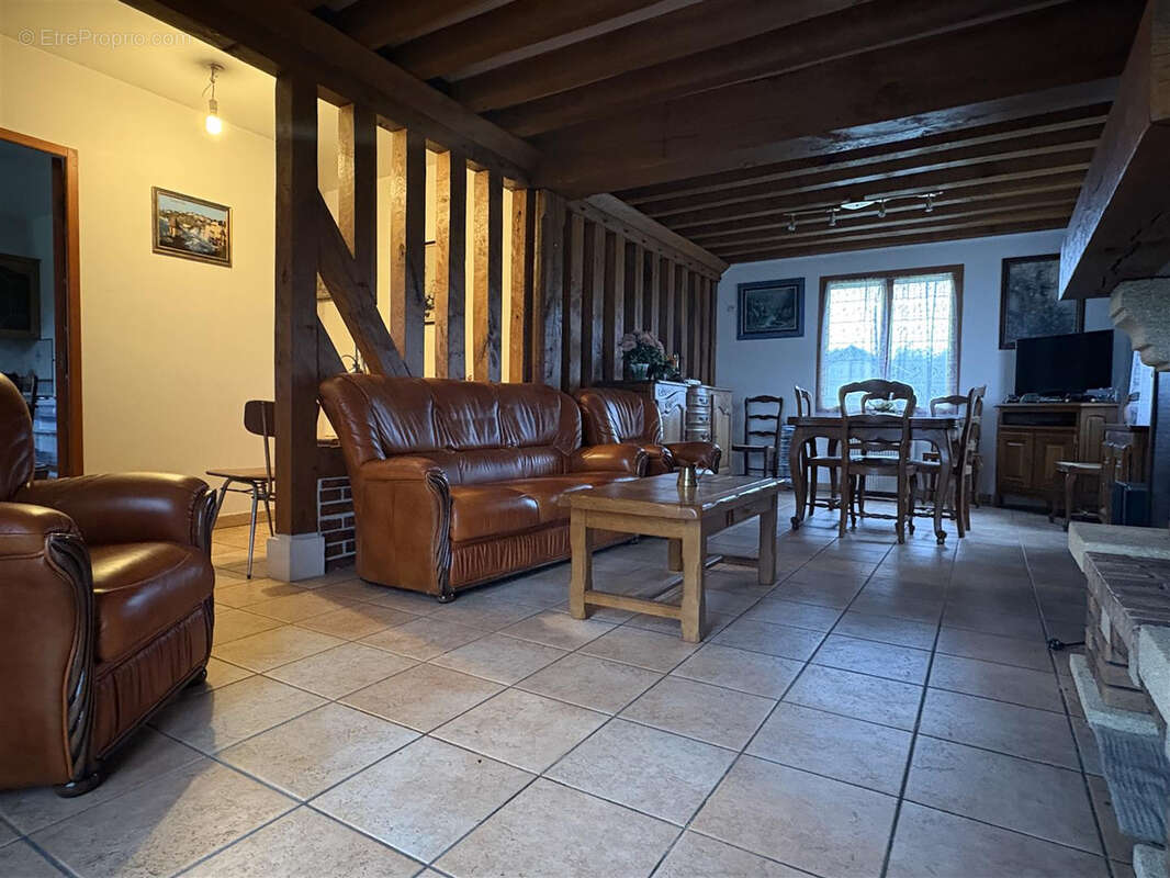 Maison à VIMOUTIERS