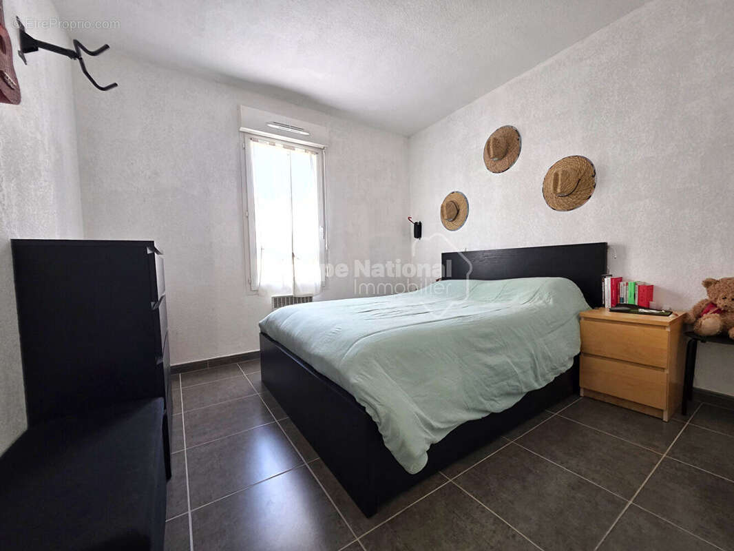 Appartement à SAINT-CHAMAS