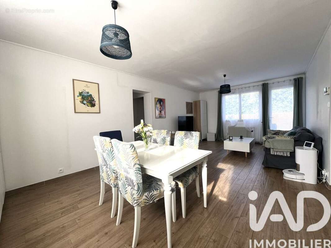 Photo 2 - Maison à SAINT-PIERRE-DU-MONT