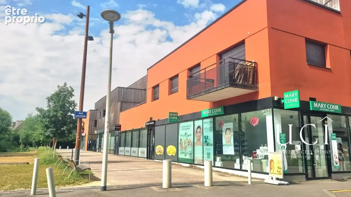 Commerce 81 m² à vendre à Nantes (44300) - photo 4