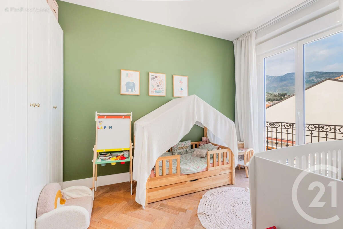 Appartement 87 m² à Menton  - photo 16