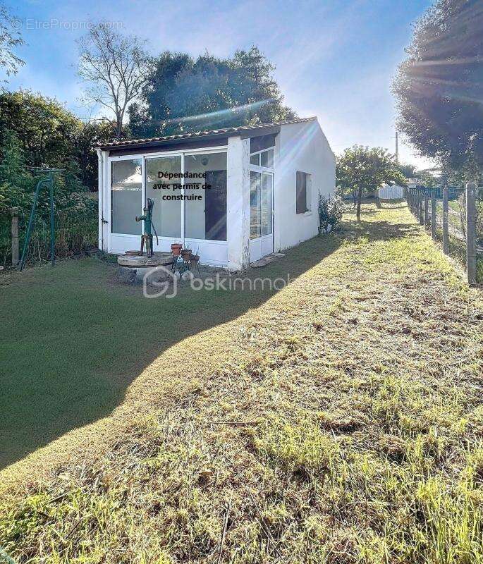 La menounière – maison proche plage avec dépendance indépendante et permis accordé pour un studio t2 - photo 2