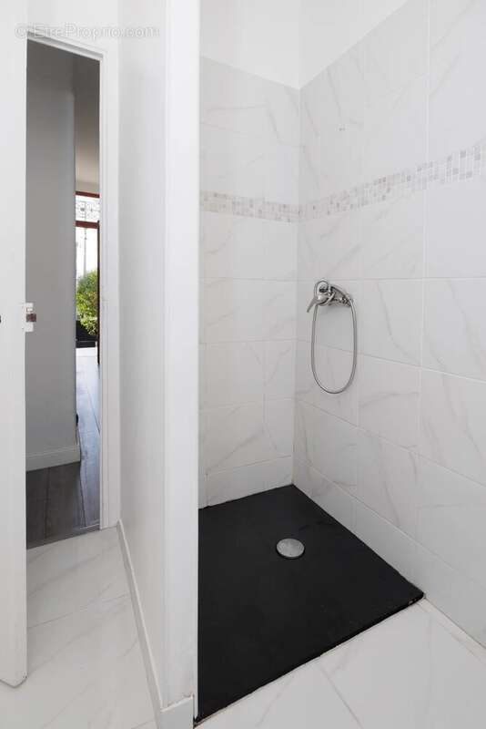 Appartement à MARSEILLE-12E