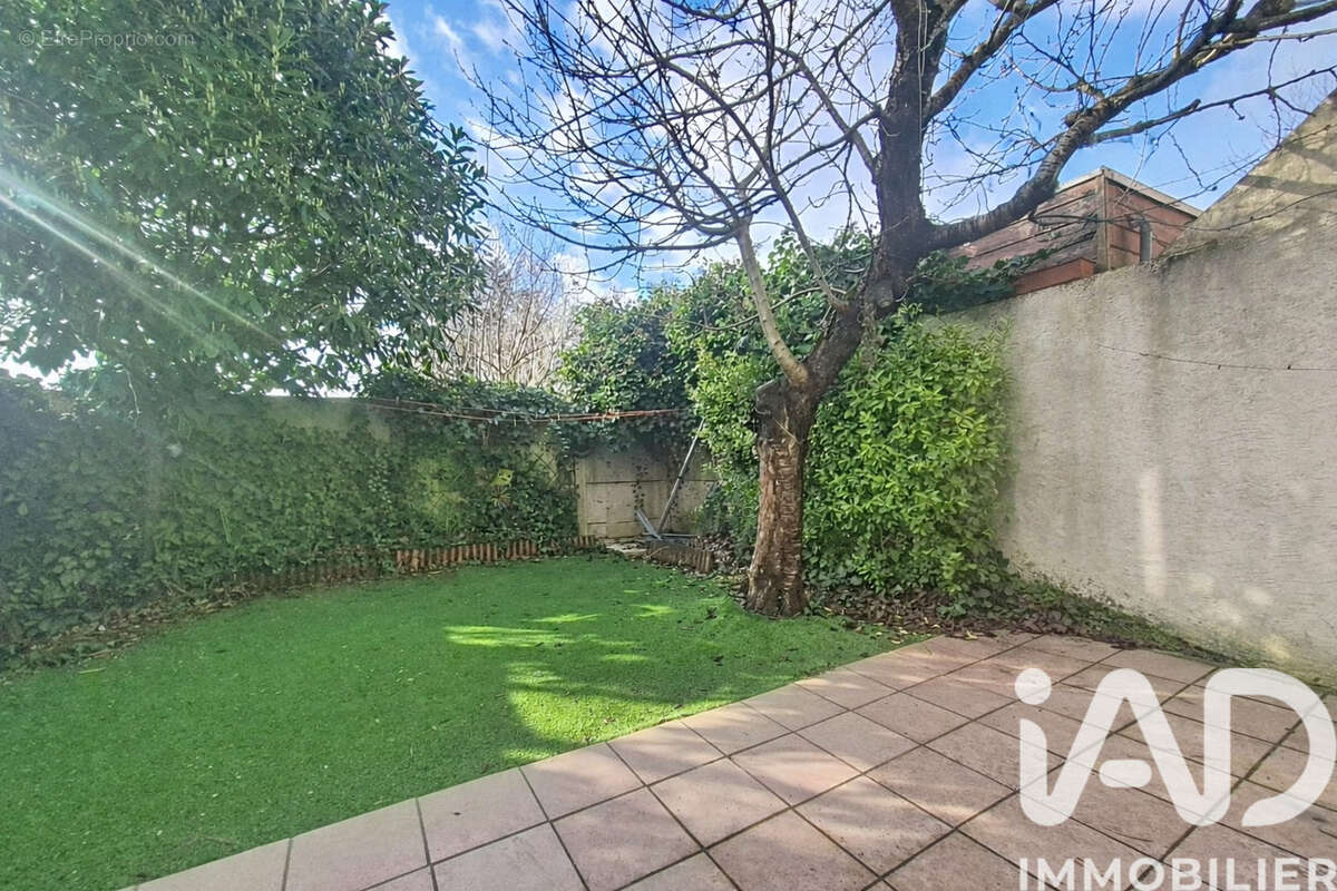 Photo 9 - Appartement à EPINAY-SUR-SEINE