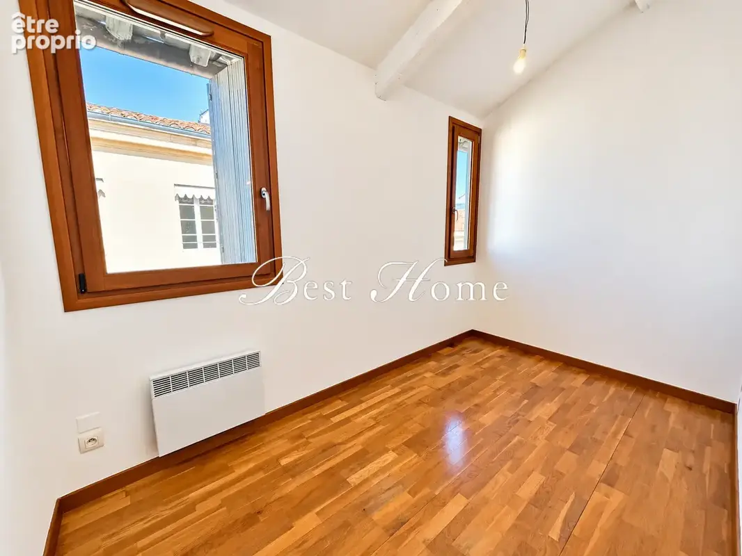 A VENDRE NÎMES: Appartement T3 bis de 96 m2   Dernier étage, volumes et cachet au cœur de l’Écusson - photo 6