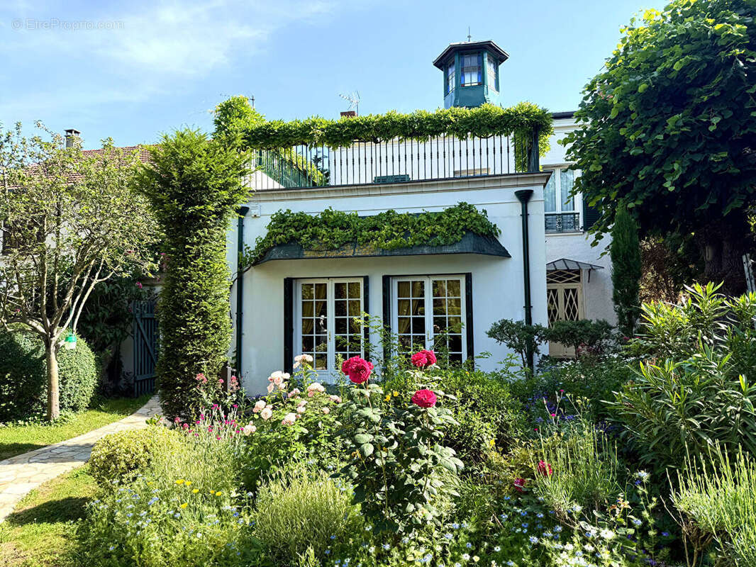 Maison à LE RAINCY