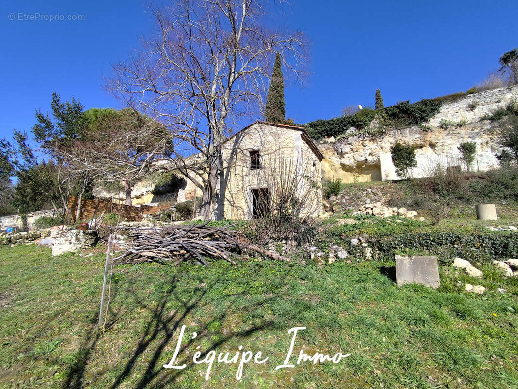 Maison à VALENCE-SUR-BAISE