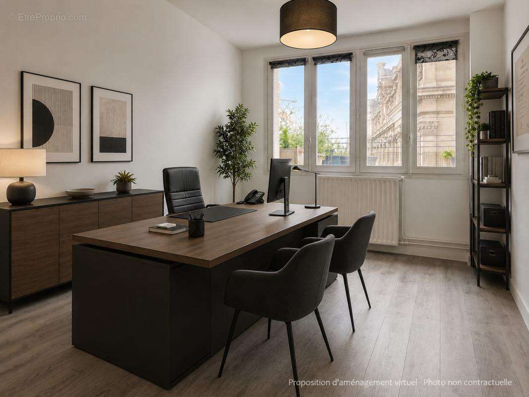 Commerce à PARIS-9E