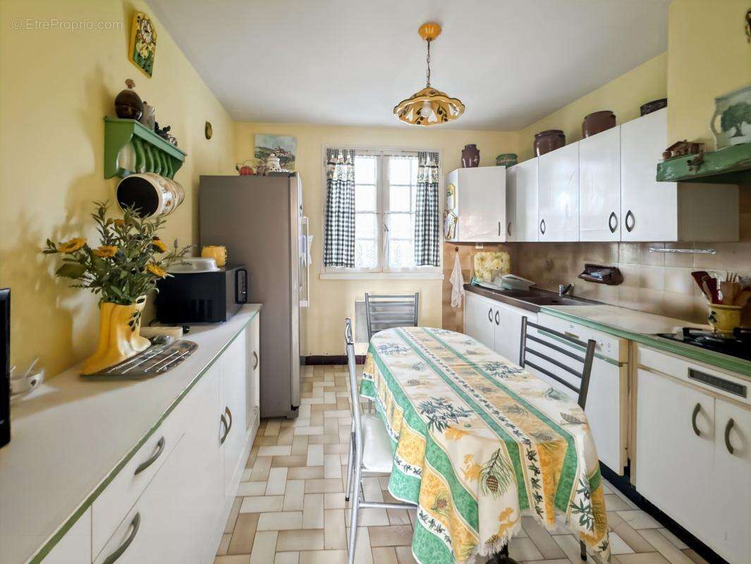 Maison à RAZAC-SUR-L'ISLE