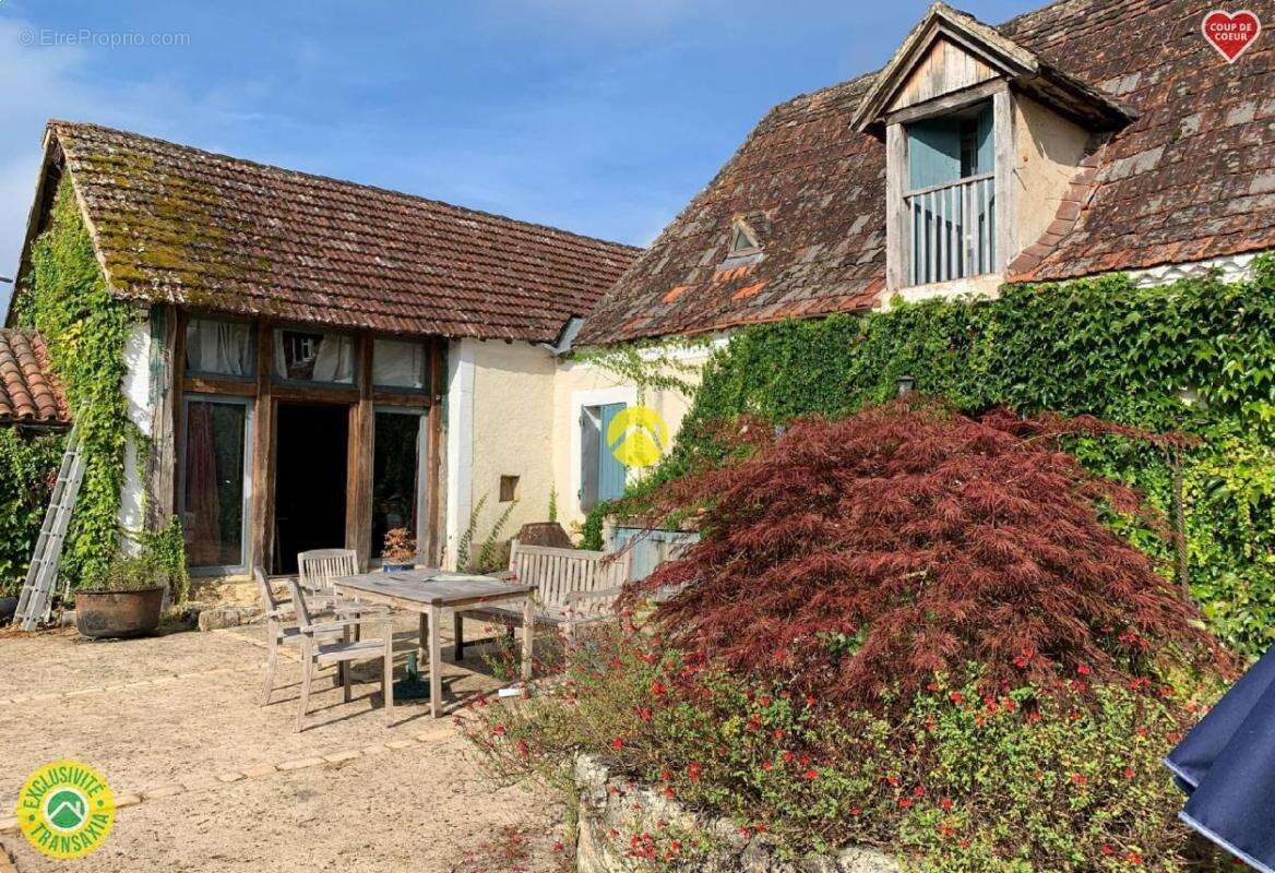 Maison à SAINTE-ALVERE