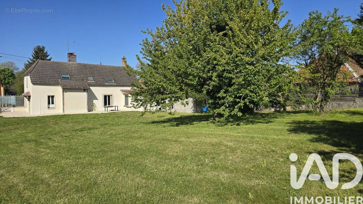 Photo 1 - Maison à MERY-SUR-SEINE