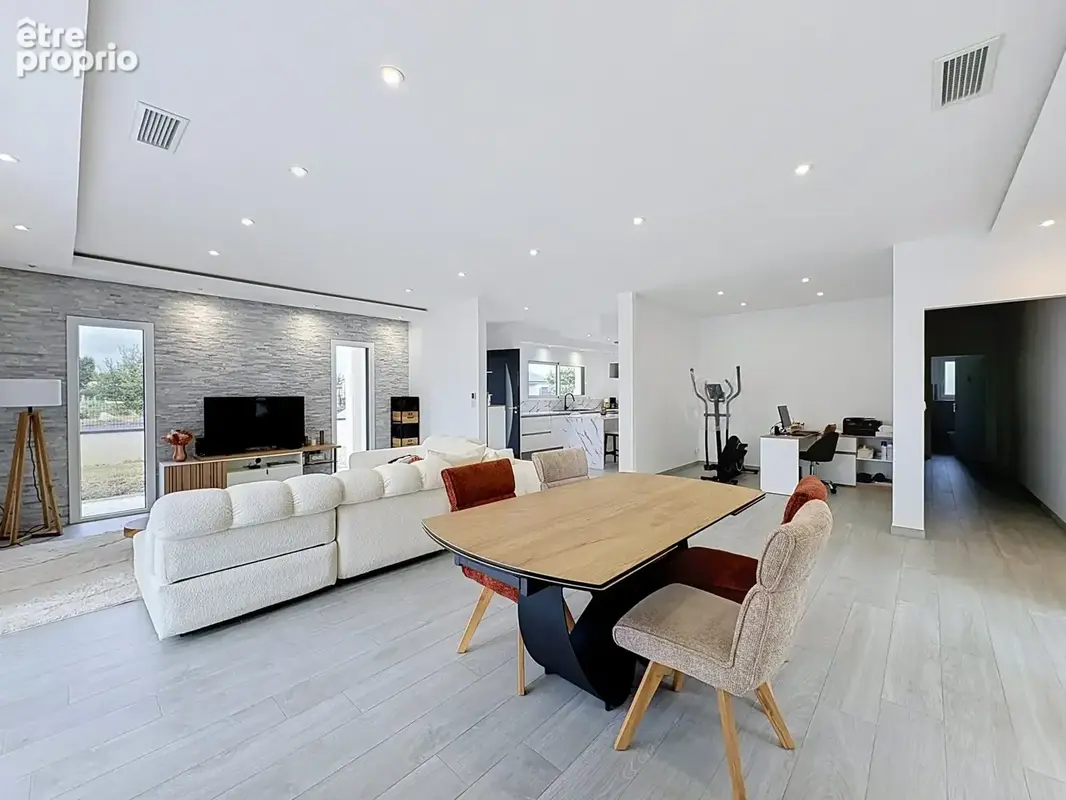 Maison 4 pièces 130 m² à vendre à Castelsarrasin (82100) - photo 3