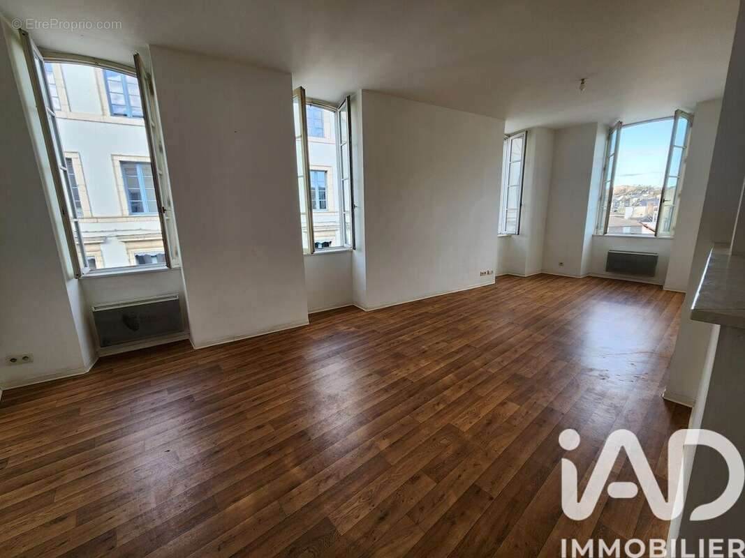 Photo 6 - Appartement à OLORON-SAINTE-MARIE