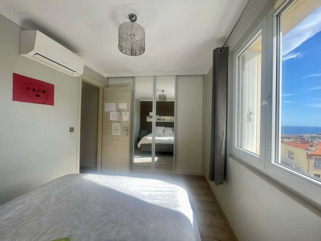 Appartement à BEAUSOLEIL