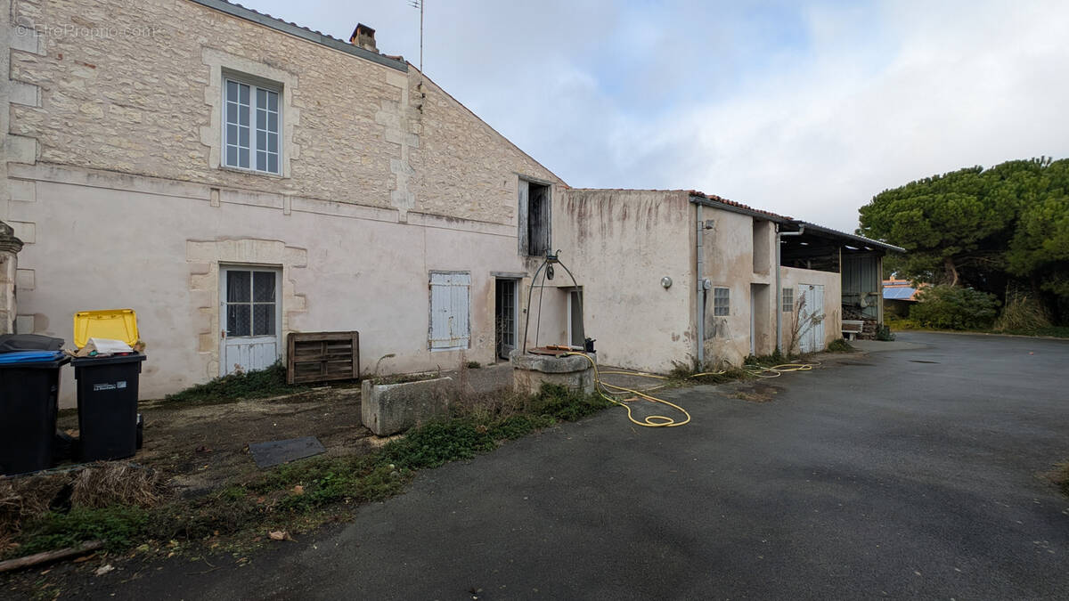 Maison à AYTRE
