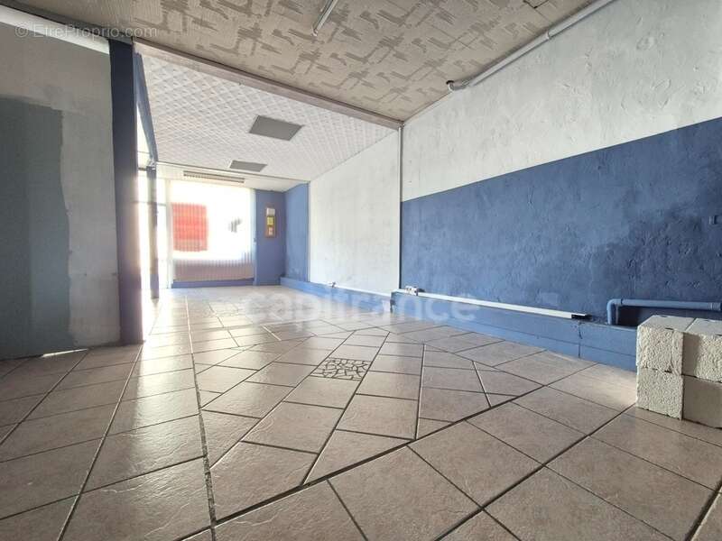 Local commercial/bureau à vendre SAUJON (17) - photo 5