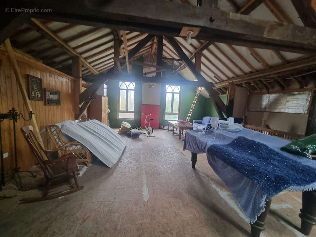 Maison à SAINT-HILAIRE-DU-HARCOUET