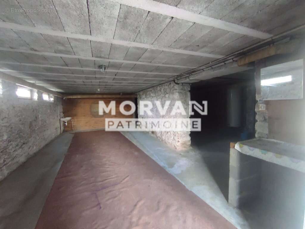 Maison à CHATEAU-CHINON(VILLE)