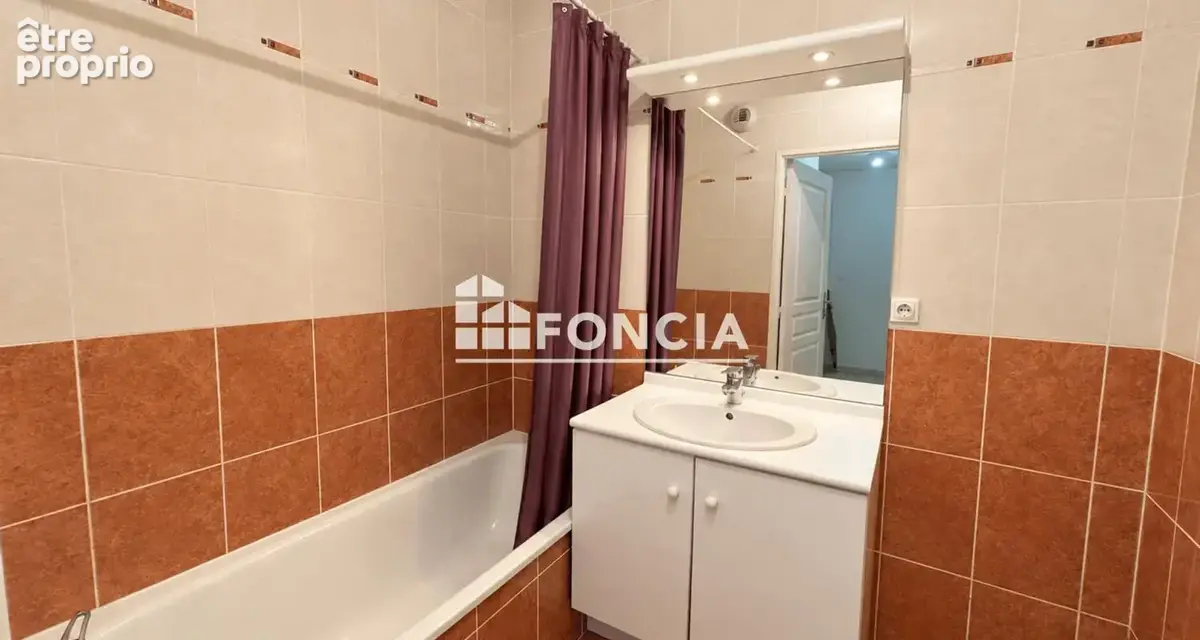 À vendre - francheville – t3 - 65m2-garage double -copropriété de standing avec piscine - photo 6