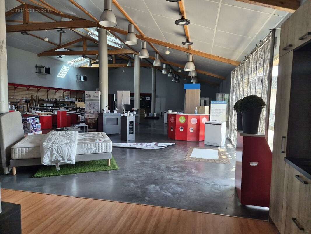 Photo 2 - Commerce à SAUVETERRE-DE-GUYENNE