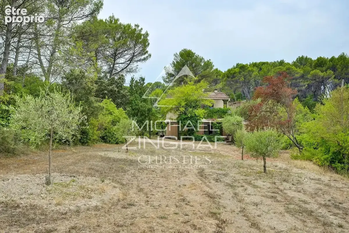 A 14 km d'Aix en Provence, maison familiale avec deux logements, oliveraie - photo 10