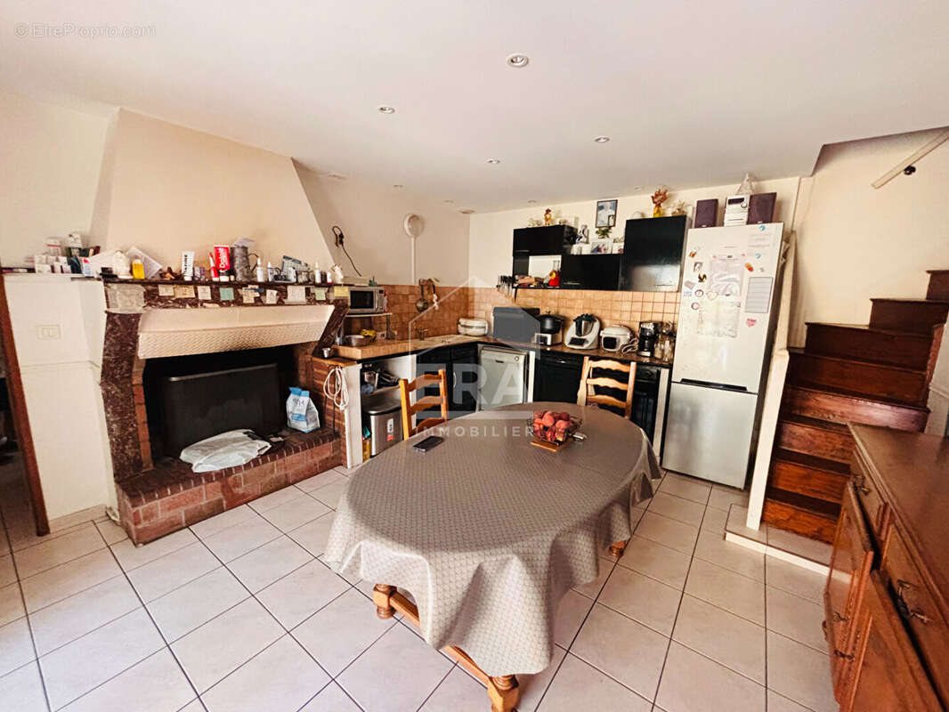 Maison 234m² à sainte-eulalie - photo 13