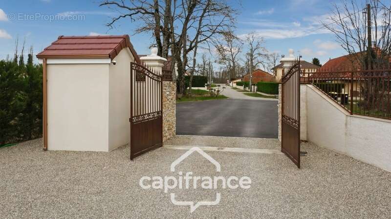 Dpt Saône et Loire (71), à vendre LOUHANS maison P4 - photo 7